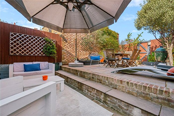 2 Bedroom Property For Sale In St. Ann's Crescent, SW18