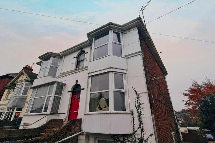 2 Bedroom Flat To Rent In Monkton Street, Ryde, PO33