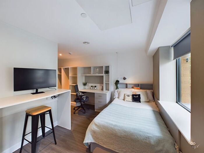 1 Bedroom Flat To Rent In Hollingdean Road, Brighton, BN2