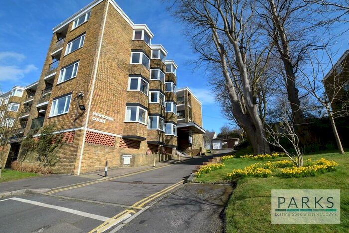 2 Bedroom Flat To Rent In Varndean Drive, Brighton, BN1