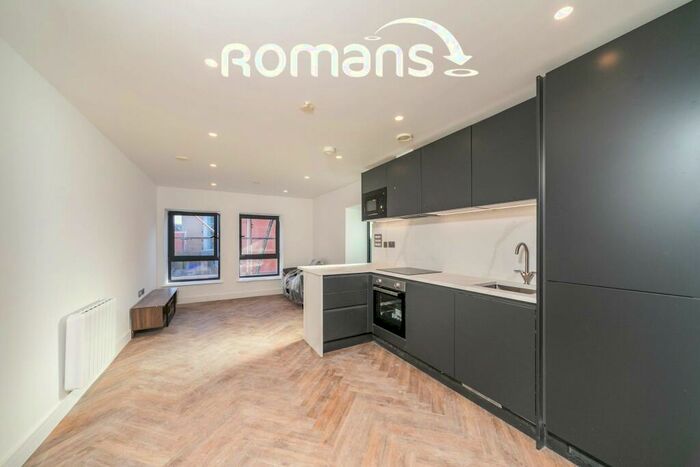Apartment To Rent In Market Place, Reading, RG1