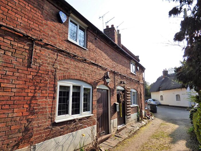 1 Bedroom Cottage To Rent In Church Walk, Wellesbourne, CV35