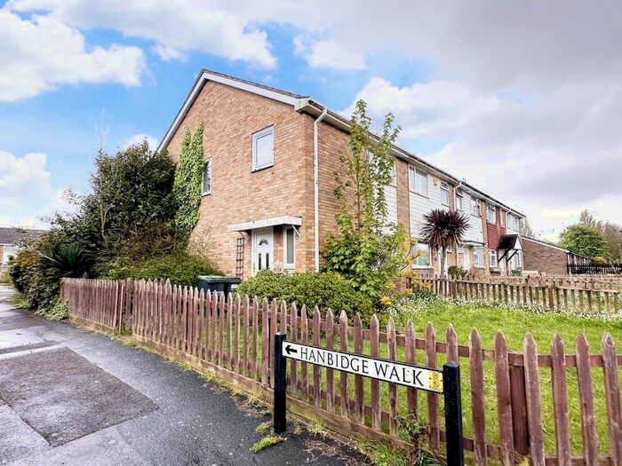 3 Bedroom House To Rent In Hanbidge Walk, Gosport, PO13