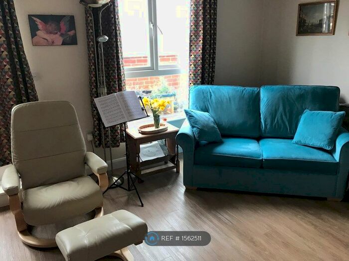 1 Bedroom Flat To Rent In Egrove Close, Oxford, OX1