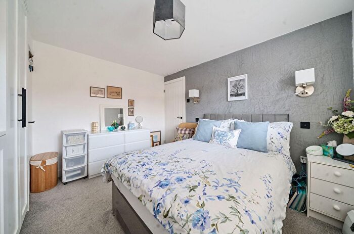 2 Bedroom Terraced Bungalow For Sale In Cootes Lane, Middleton-On-Sea, PO22