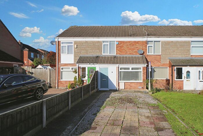 3 Bedroom Terraced House For Sale In Ribbesford Road, Wigan, WN3