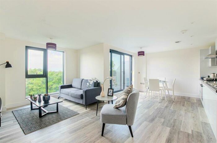 2 Bedroom Apartment To Rent In City Centre, NR1