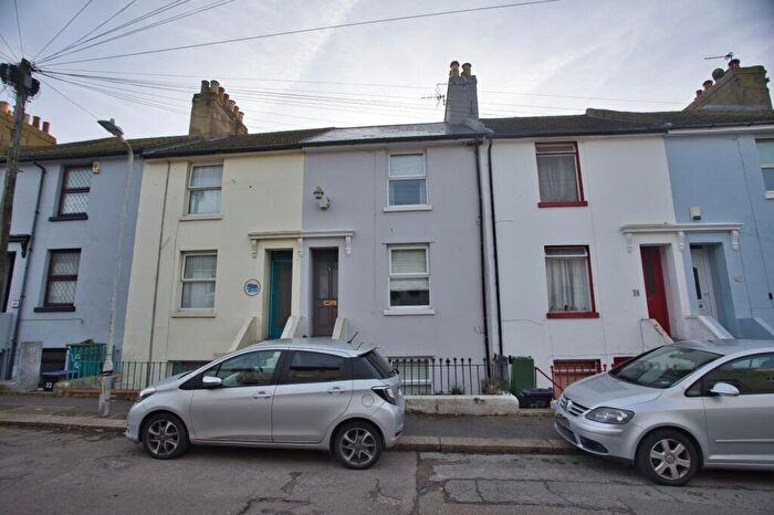 3 Bedroom Terraced House To Rent In Queen Street, Folkestone, CT20