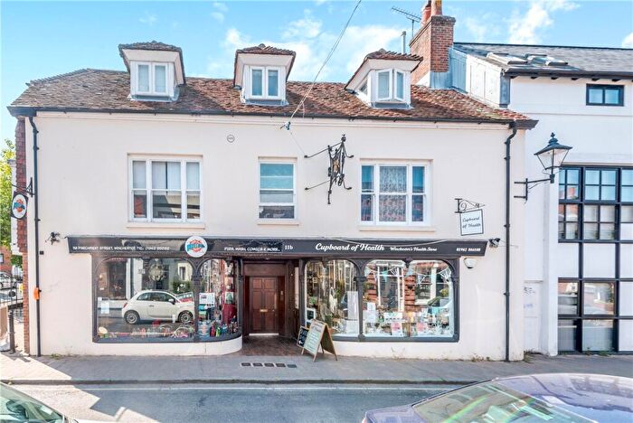 1 Bedroom Apartment For Sale In Parchment Street, Winchester, Hampshire, SO23