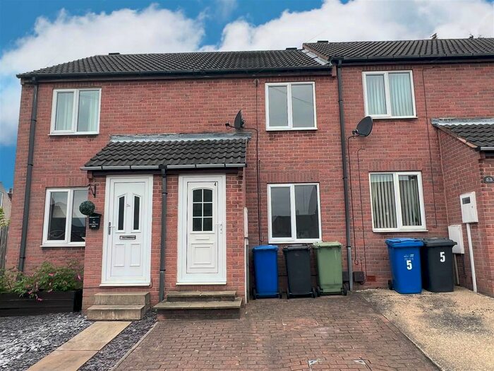 2 Bedroom Terraced House To Rent In Mitchell Way, Chesterfield, Derbyshire, S43