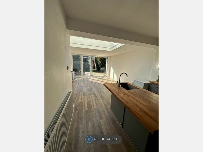 4 Bedroom Terraced House To Rent In Durnsford Road, Wimbledon, SW19