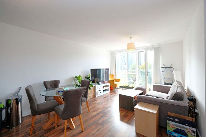 2 Bedroom Flat For Sale In The Riley Building, Derwent Street, M5