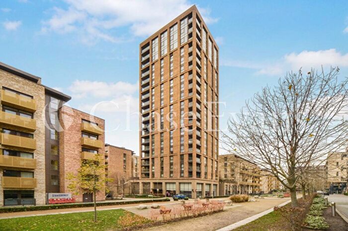 2 Bedroom Flat To Rent In Oslo Tower, Naomi Street, Surrey Quays, London, SE8