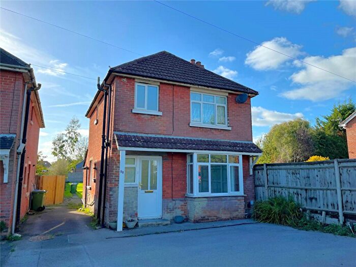 3 Bedroom Detached House For Sale In Gudge Heath Lane, Fareham, Hampshire, PO15