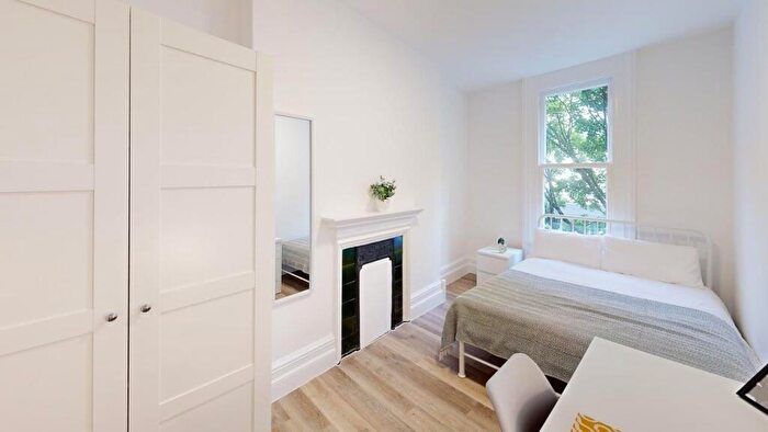 4 Bedroom Flat To Rent In Flat, , St Nicholas Street, BS1