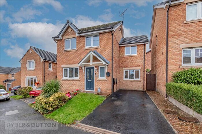 3 Bedroom Detached House For Sale In Kingfisher Way, Glossop, Derbyshire, SK13