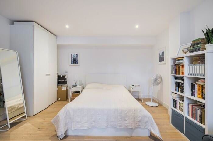 1 Bedroom Flat To Rent In Clyde Square, E14