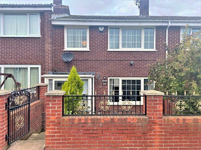 3 Bedroom Property To Rent In Primrose Close, Bolton-Upon-Dearne, Rotherham, S63