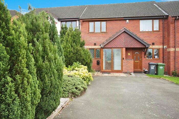 2 Bedroom Terraced House For Sale In Mellish Road, Rugby, CV22