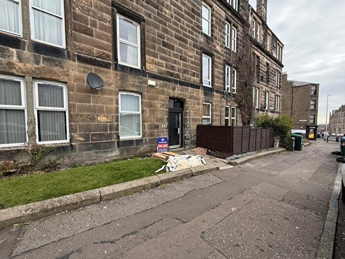 2 Bedroom Flat To Rent In Dundee, DD2