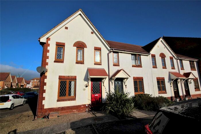 3 Bedroom End Of Terrace House To Rent In Harbour Way, Shoreham By Sea, West Sussex BN43