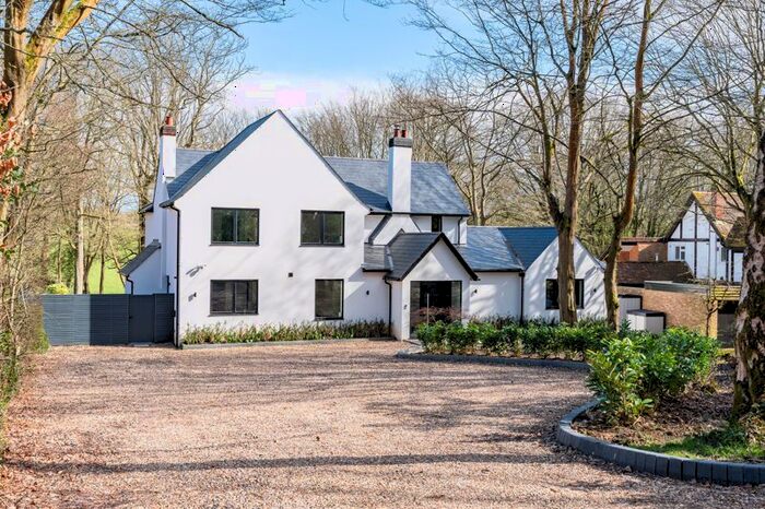 5 Bedroom Detached House For Sale In Firs Walk, Tewin, Welwyn, AL6