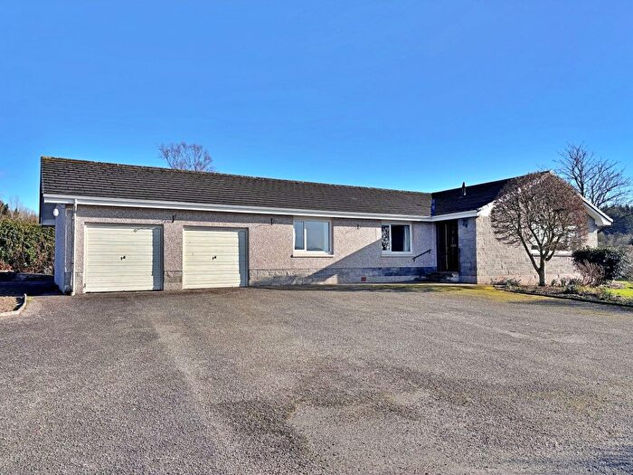 4 Bedroom Detached Bungalow For Sale In Holroyd Close, Kirkcudbright, DG6