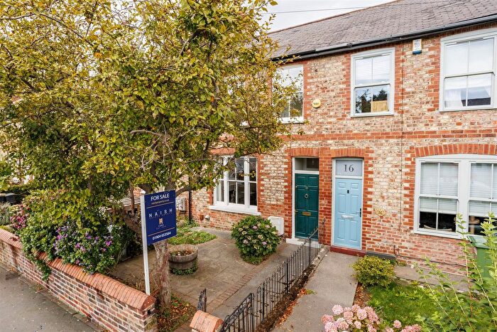 2 Bedroom Terraced House For Sale In Howe Hill Road, Holgate, YO26