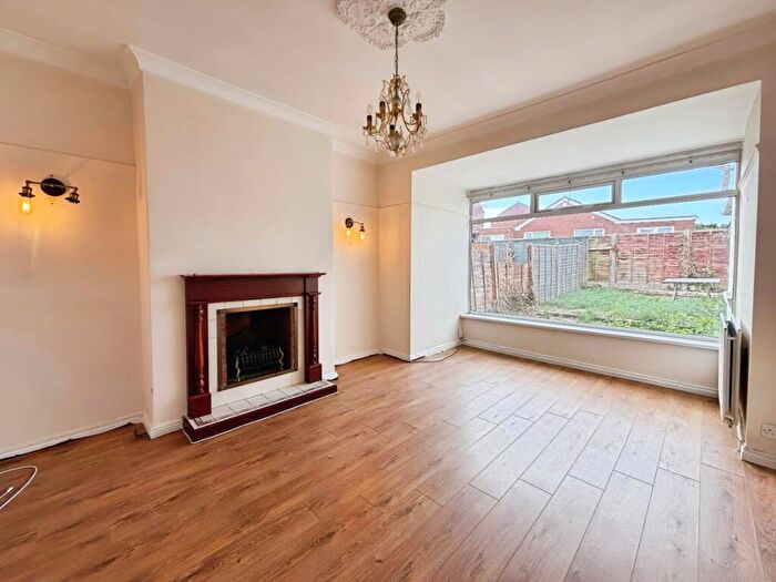 3 Bedroom Semi-Detached House For Sale In Hemsley Road, South Shields, NE34