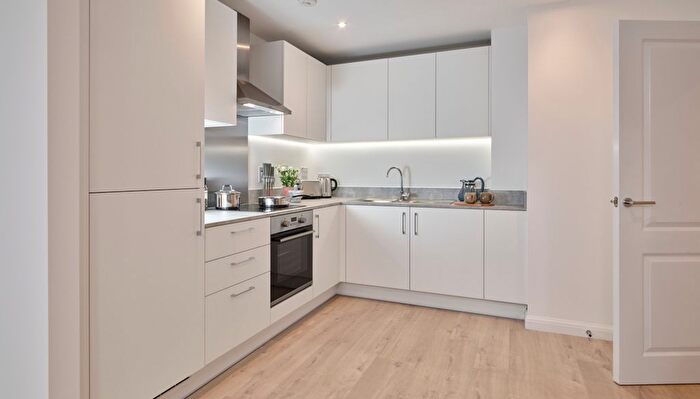 1 Bedroom Flat For Sale In "Founders Court South Type F-" At Market Street, Dartford, DA1