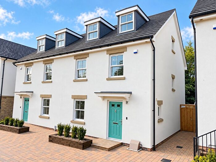 4 Bedroom Semi-Detached House For Sale In Cann Gardens, Shaftesbury, SP7