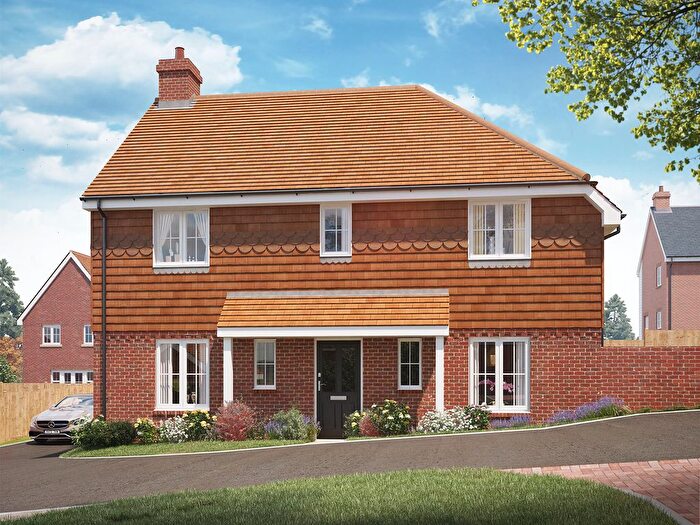 4 Bedroom Detached House For Sale In Walshes Road, Crowborough, TN6