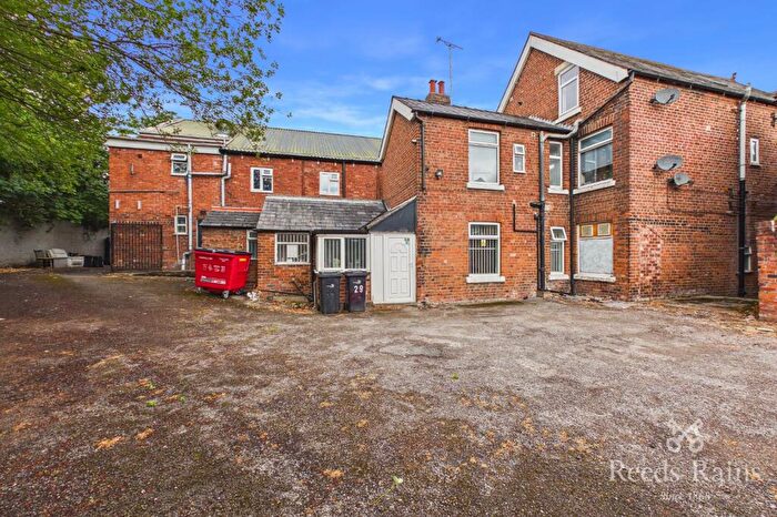 3 Bedroom Apartment For Sale In Wheelock Street, Middlewich, Cheshire, CW10