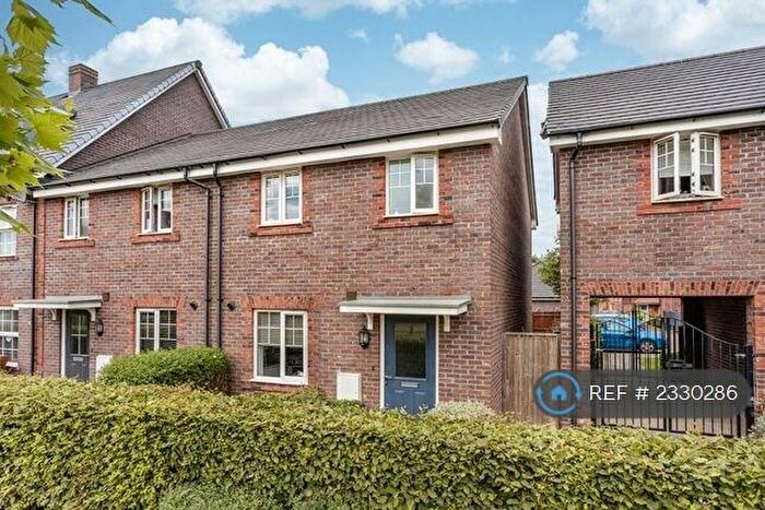 3 Bedroom End Of Terrace House To Rent In Somerley Drive, Crawley, RH10
