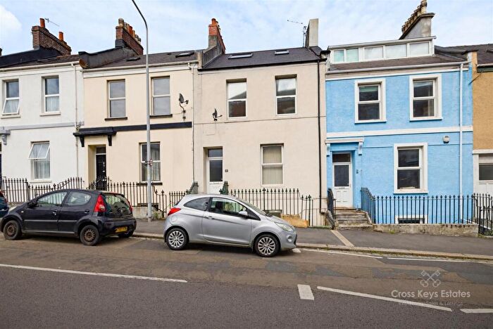 2 Bedroom Apartment For Sale In Molesworth Road, Millbridge, PL1