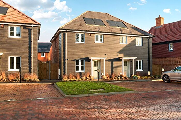 2 Bedroom Semi Detached House To Rent In Egret Way, Fordingbridge, Hampshire, SP6