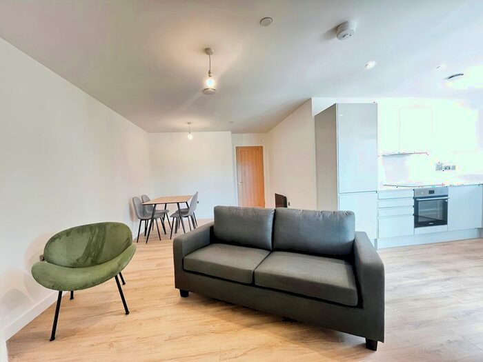 2 Bedroom Flat To Rent In Pyramid House, Ashford, TN23