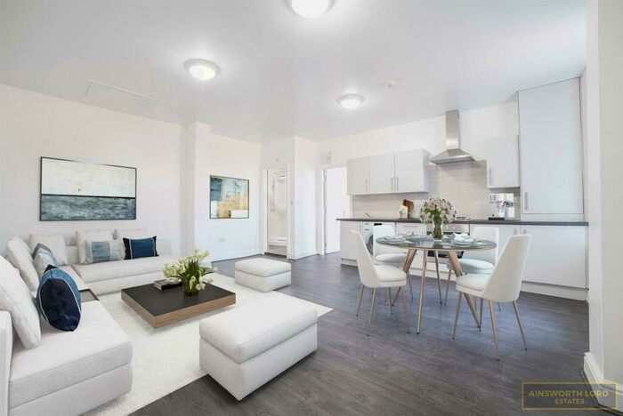 1 Bedroom Apartment To Rent In First Floor Flat, Quaker Lane, Chapels, Darwen, BB3