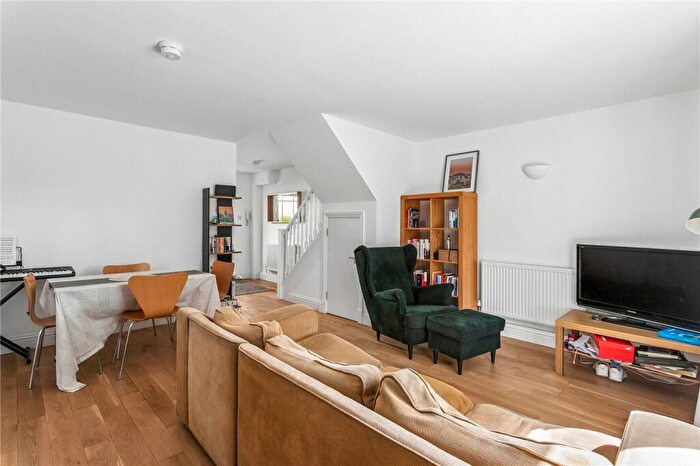 2 Bedroom Terraced House To Rent In St. Matthew's Row, London, E2