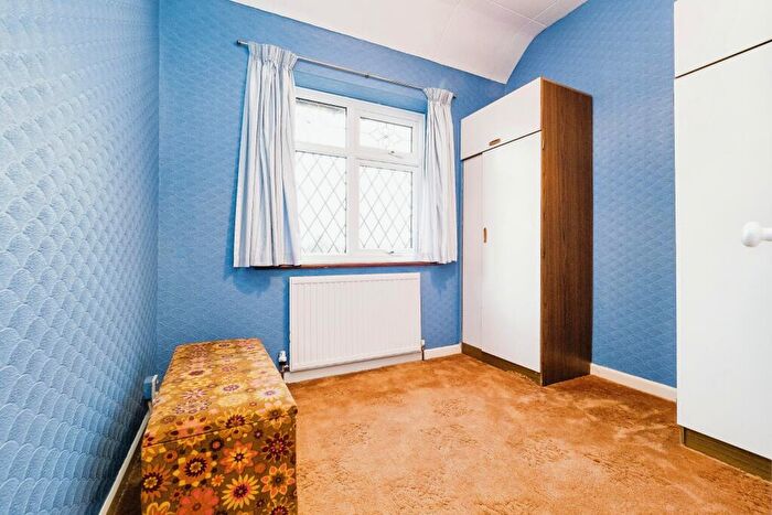 3 Bedroom Terraced House For Sale In Goresbrook Road, Dagenham, RM9