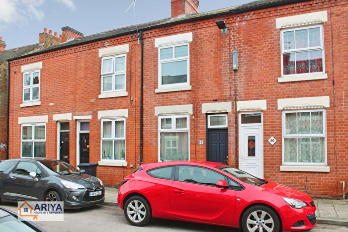 2 Bedroom Terraced House For Sale In Bolton Road, Off Glenfield Road, Leicester, LE3