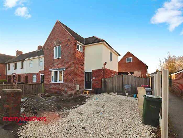 3 Bedroom End Of Terrace House For Sale In The Wellway, Sunnyside, Rotherham, S66