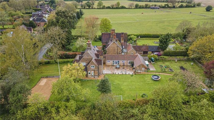 4 Bedroom Country House For Sale In Hudnall Lane, Little Gaddesden, Berkhamsted, Hertfordshire, HP4