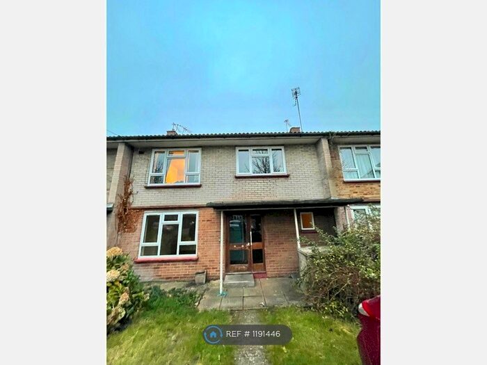 2 Bedroom Maisonette To Rent In Albert Road, West Drayton UB7