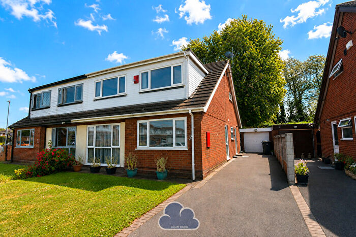 5 Bedroom Semi-Detached House To Rent In High Ash Close, Exhall, Coventry, CV7