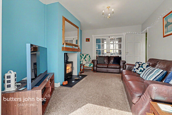 3 Bedroom Semi-Detached House For Sale In Dartmouth Street, Stafford, ST16