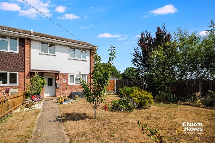 3 Bedroom End Of Terrace House For Sale In Buckeridge Way, Bradwell-on-Sea, CM0