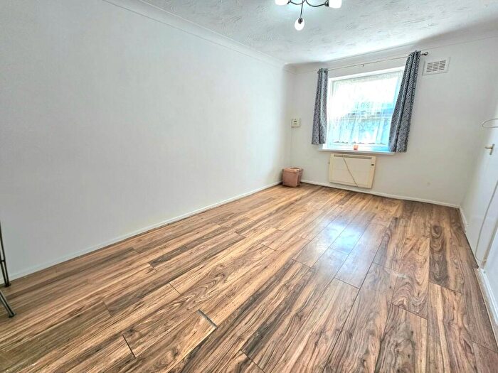 1 Bedroom Apartment To Rent In Milton Court, Cross Road, Chadwell Heath, Romford, RM6