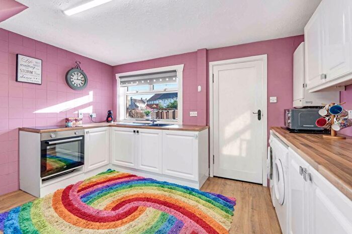 3 Bedroom End Of Terrace House For Sale In Glendale Crescent, Ayr, KA7
