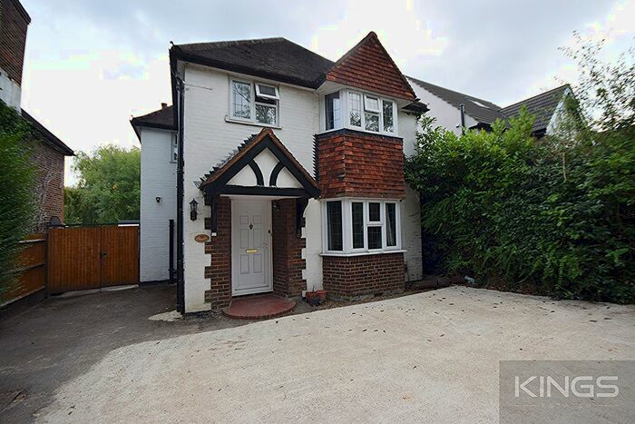 5 Bedroom Semi-Detached House To Rent In Ash Grove, Guildford, GU2